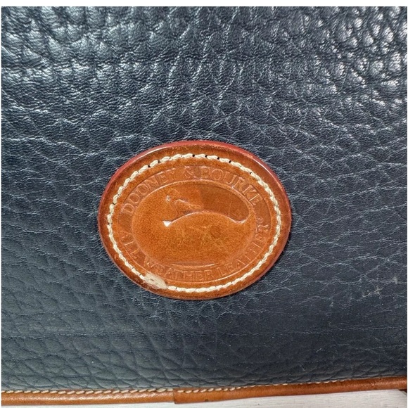 Vintage*X194*Dooney & Bourke East West Flap Bag & Wallet set-Nickel Navy EUC - Picture 4 of 16